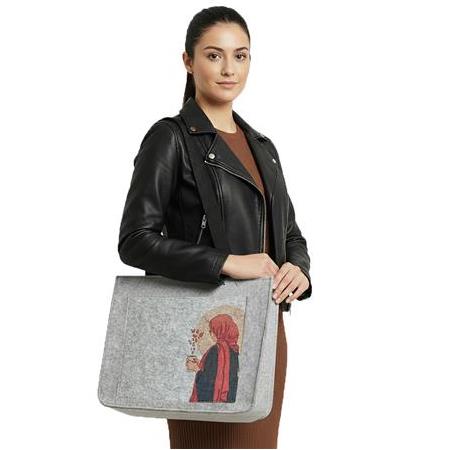 EK.BS.040 Büyük Boy Fermuarlı Omuz Çantası - Baskılı Keçe Çanta - Hayallerin Kanatlanışı - 40x33x9cm